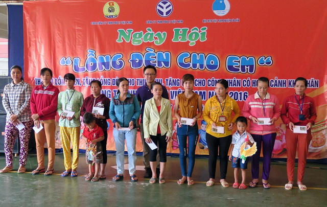 CĐCS Công ty TNHH Pou Li Việt Nam tổ chức vui tết Trung thu cho con CNLĐ