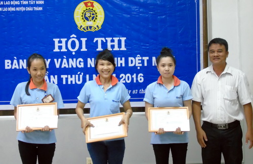 CĐCS Công ty TNHH Bando Vina tổ chức hội thi “Bàn tay vàng ngành dệt may” năm 2016