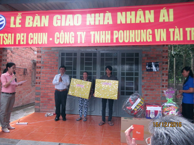 Công ty TNHH Pou Hung Việt Nam trao tặng 3 căn nhà nhân ái cho công nhân nghèo