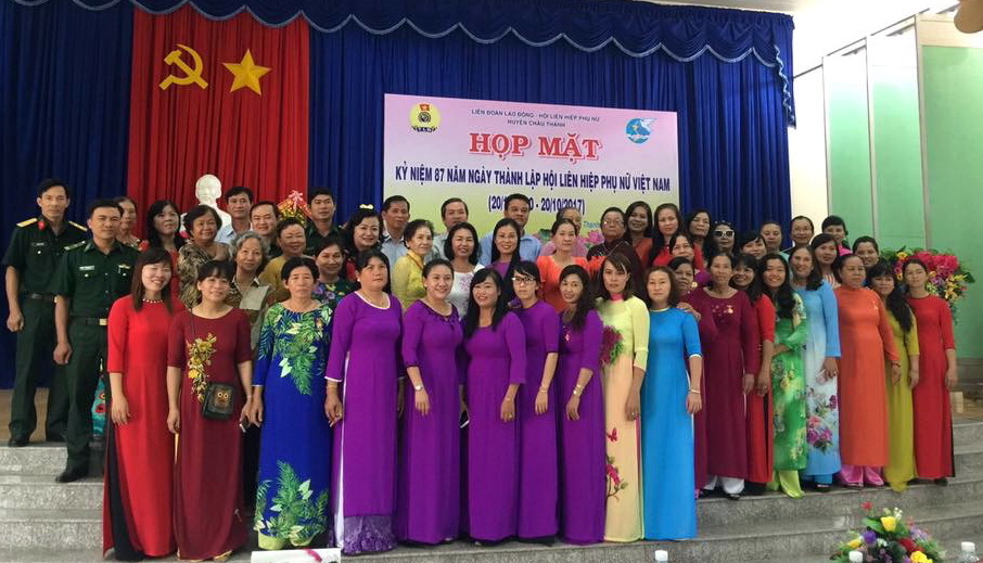 Họp mặt kỷ niệm 87 năm ngày thành lập Hội Liên hiệp Phụ nữ Việt Nam 20/10