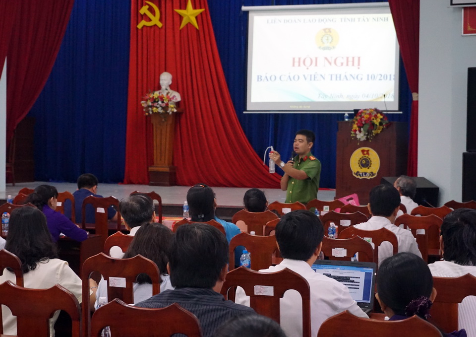 Hội nghị báo cáo viên công đoàn tháng 10/2018