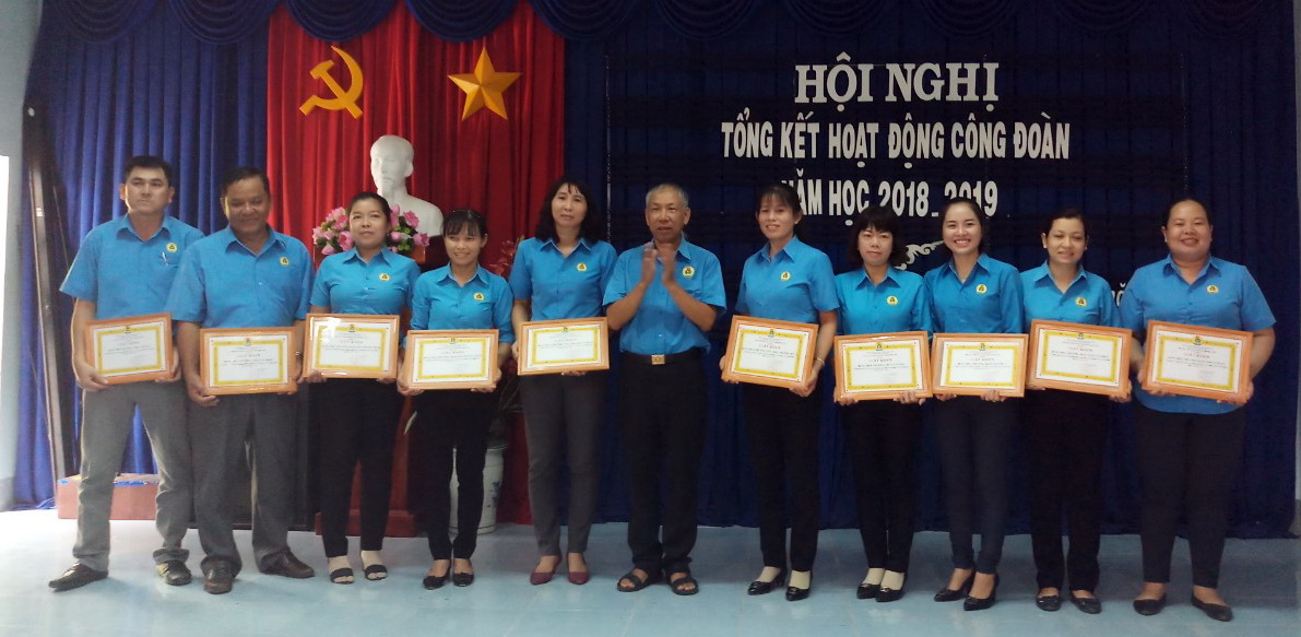 Tổng kết hoạt động công đoàn khối trường học huyện Dương Minh Châu năm học 2018 - 2019