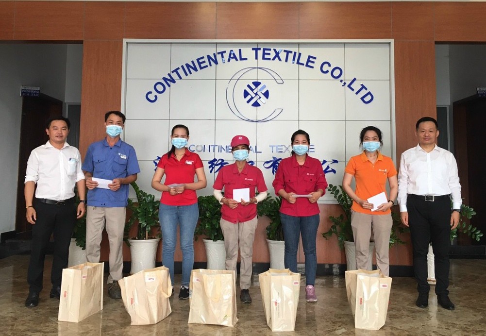 CĐCS Công ty TNHH Dệt sợi Continental tặng quà và khen thưởng cho đoàn viên, CNLĐ ưu tú