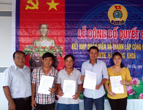 LĐLĐ huyện Bến Cầu thành lập CĐCS DNTN Hải Đăng Khoa