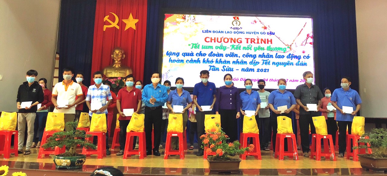 LĐLĐ huyện Gò Dầu tổ chức “Tết sum vầy – kết nối yêu thương” mừng xuân  Tân Sửu 2021