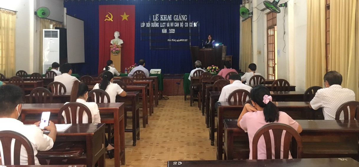Châu Thành khai giảng lớp bồi dưỡng nghiệp vụ Công đoàn năm 2021