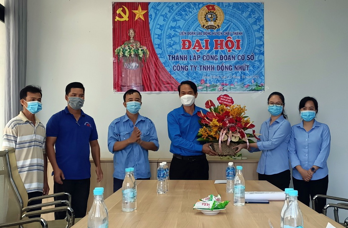 Đại hội thành lập CĐCS Công ty TNHH Đồng Nhứt