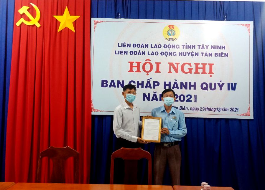 Hội nghị Ban chấp hành LĐLĐ huyện Tân Biên quý IV/2021