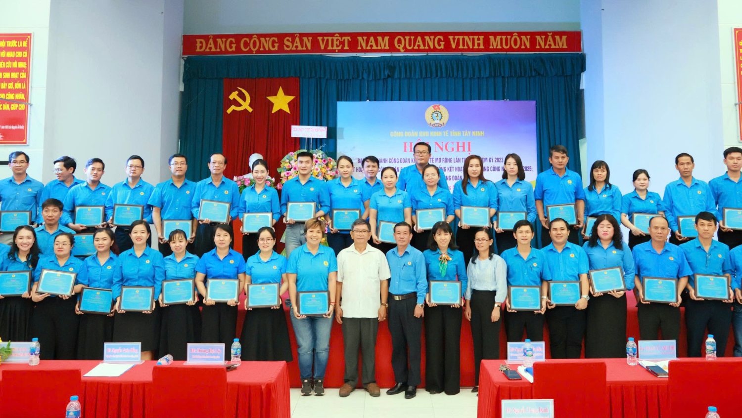 CĐ Khu kinh tế tỉnh Tây Ninh khép lại sứ mệnh hơn 20 năm đồng hành cùng người lao động