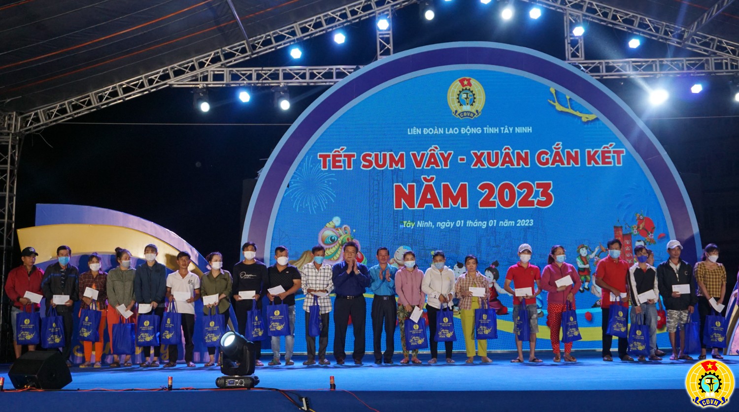 Chợ Tết Công đoàn 2023